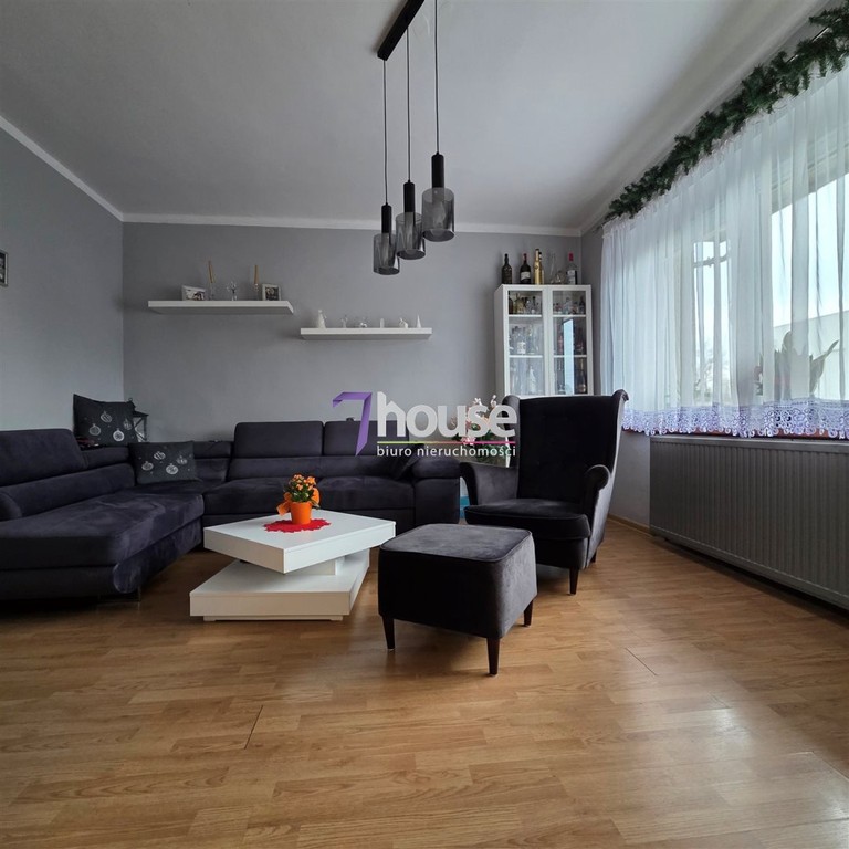 Dom na sprzedaż, 6 pokoi, 219 m², Świerklaniec