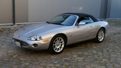 Jaguar XK8 I XKR XK8 Supercharged Cabrio Alpine 362km LUXURYCLASSIC