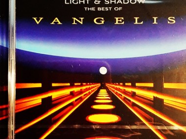 Sprzedam Album CD Vangelis Light Shadow Vangelis CD Nowa !-1