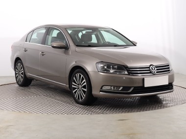 Volkswagen Passat B7 , Salon Polska, Serwis ASO, Klimatronic, Tempomat, Parktronic-1