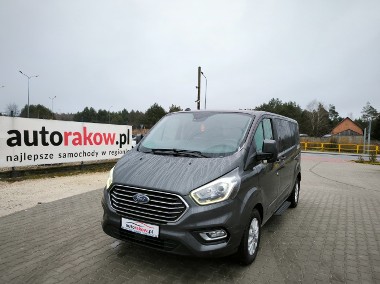 Ford Tourneo-1