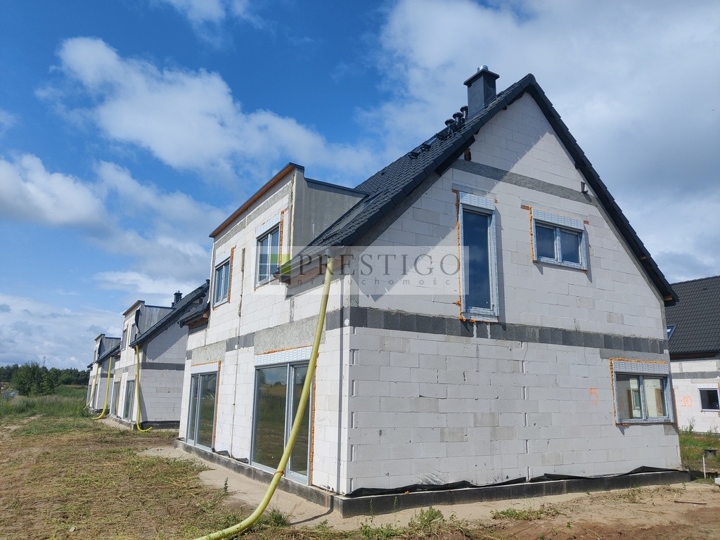 Dom na sprzedaż, 4 pokoje, 79 m², Trzęsacz