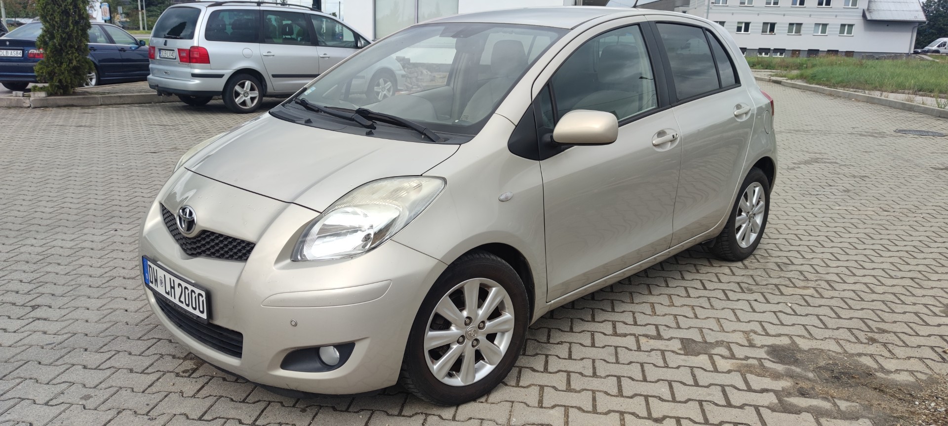 Toyota Yaris II 1.33 benzyna 101KM klimatronic 103.000km