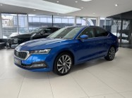 Skoda Octavia IV Style Style / Ambiente / Kamera cofania / LED / Podgrzewane fotele /