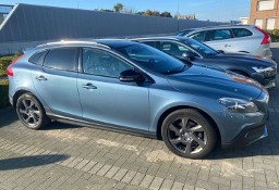 Volvo V40 II