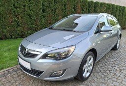Opel Astra J Sport Tourer Edition -pakiet zima+chrom