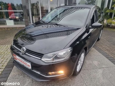 Volkswagen Polo V-1