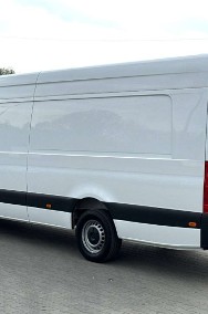 Mercedes-Benz Sprinter-2