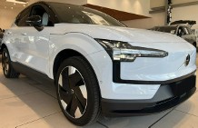 Volvo Inny Volvo Ultra Single Motor Dużo Bateria Bezwypadkowy Oryginalny Lakier