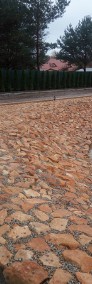 Kamień na skarpy oczka wodnego stawu zbiornika retencyjnego -4