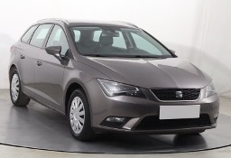 SEAT Leon III , Salon Polska, Serwis ASO, Klimatronic, Tempomat, Parktronic