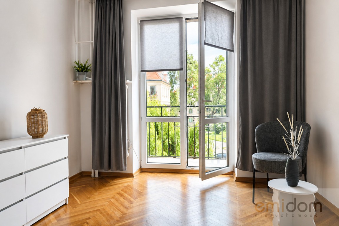 Kawalerka | balkon | oddzielna kuchnia | Mokotów - Widok 2