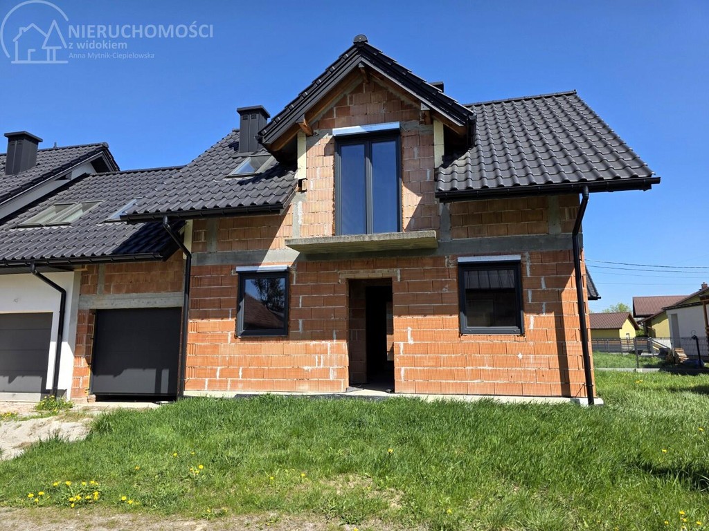 NOWOCZESNY DOM Z GARAŻEM W NIEPOŁOMICACH – 20 KM OD CENTRUM KRAKOWA!!! - Widok 3