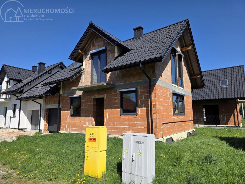 NOWOCZESNY DOM Z GARAŻEM W NIEPOŁOMICACH – 20 KM OD CENTRUM KRAKOWA!!! - Widok 4