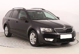 Skoda Octavia III , Salon Polska, Klima, Parktronic