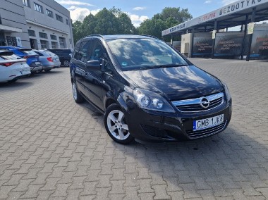Opel Zafira C-1