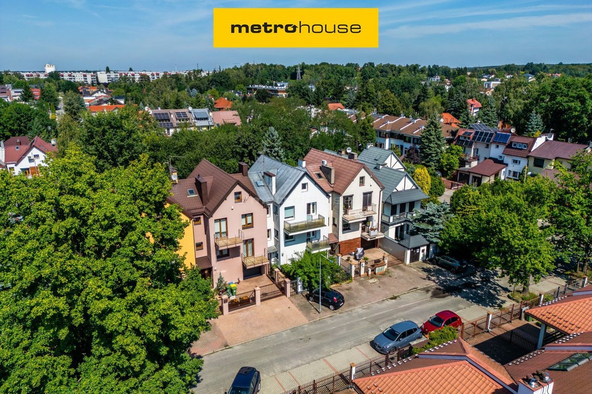 Przestronny segment 240 m2 z ogrodem JULIANÓW