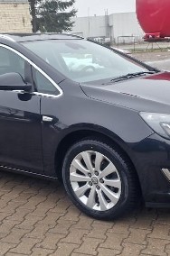 Opel Astra J 1.6D NAVI* 2xKLIMATRONIC* HAK* BLUETOOTH* ZAMIANA-2