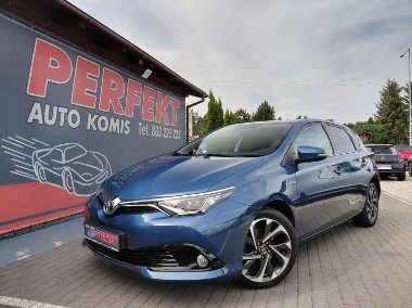 Toyota Auris II-1