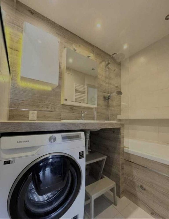 3 pokoje, 52,9 m², loggia, Legionowo - Więcej