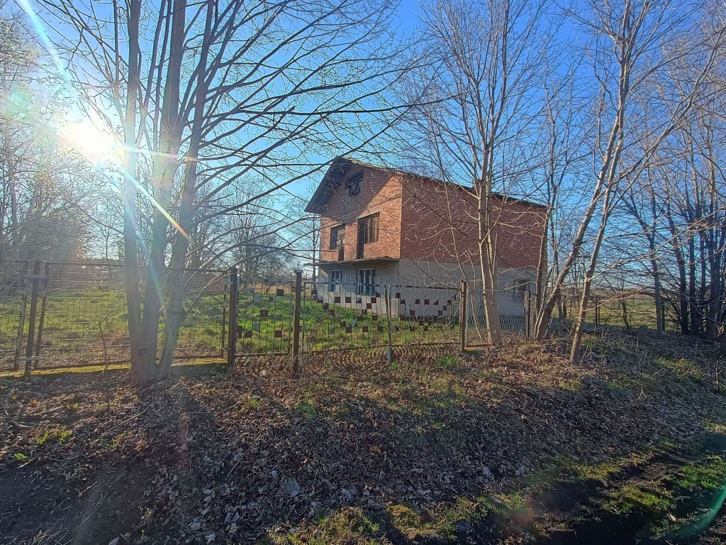 Siedlisko z budynkiem mieszkalnym, łódzkie