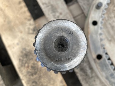 John Deere 8110 8120 8210 8230 8330 8430 - półoś granat R193155 R314670 R328178-2