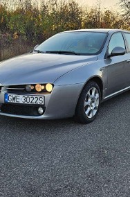 Alfa Romeo 159 I-2