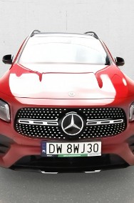 Mercedes-Benz-2