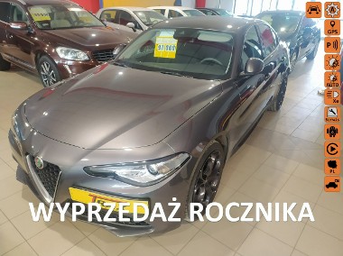 Alfa Romeo Giulia 2.0 280KM,Krajowa , Niski Przebieg , po liftingu-1