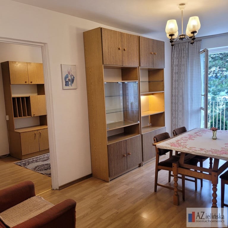4 pokojowe os. Zwycięstwa, 1 piętro/4, balkon, od zaraz, okna drewniane, panele – pohled 3