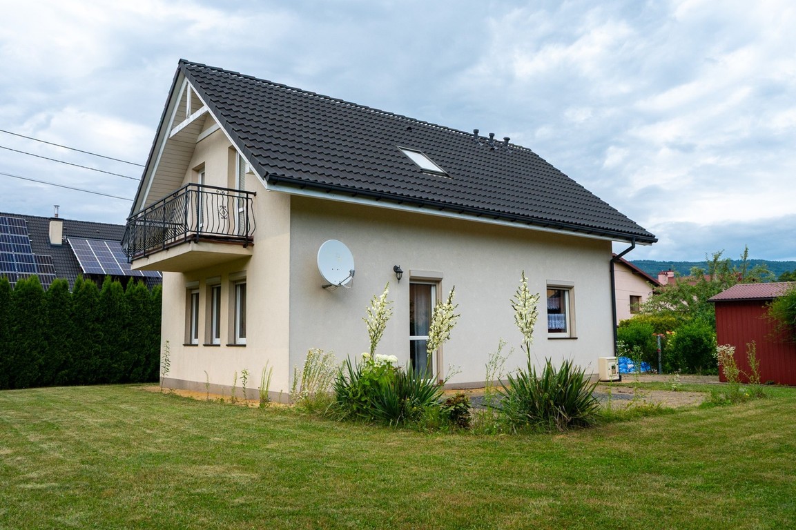 Dom na sprzedaż, 4 pokoje, 109 m², Bystra