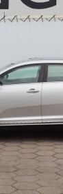 Kia Sportage III , Klima, Tempomat, Parktronic, Podgrzewane siedzienia-4