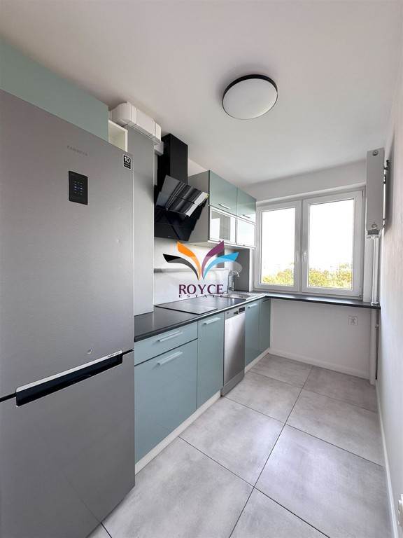 47,50 m² rozkładowe 2 pokoje widna kuchnia balkon – pohled 3