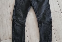 spodnie młodzieżowe rozmiar 28/32 czarne na szczupłą wysoką osobę