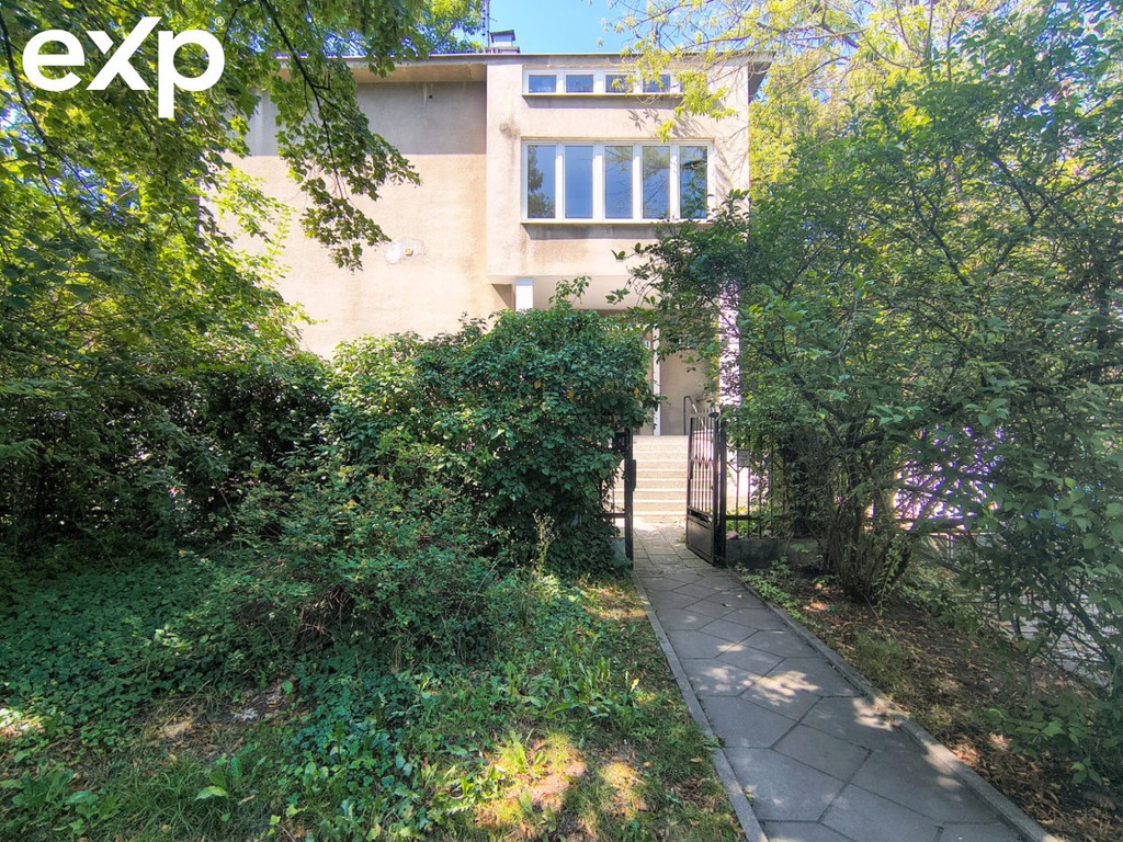 Stary Żoliborz | 61 m² | 3 pokoje | kamienica