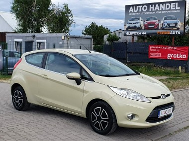 Ford Fiesta VII Świetny silnik MPI/Podrzewane fotele/Czujniki parkowania/Nowe tłumik-1