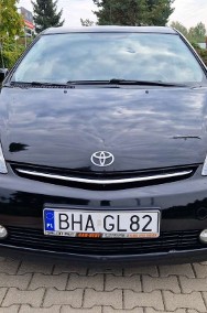 Toyota Prius II-2