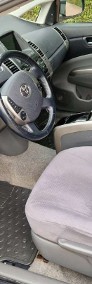 Toyota Prius II-4