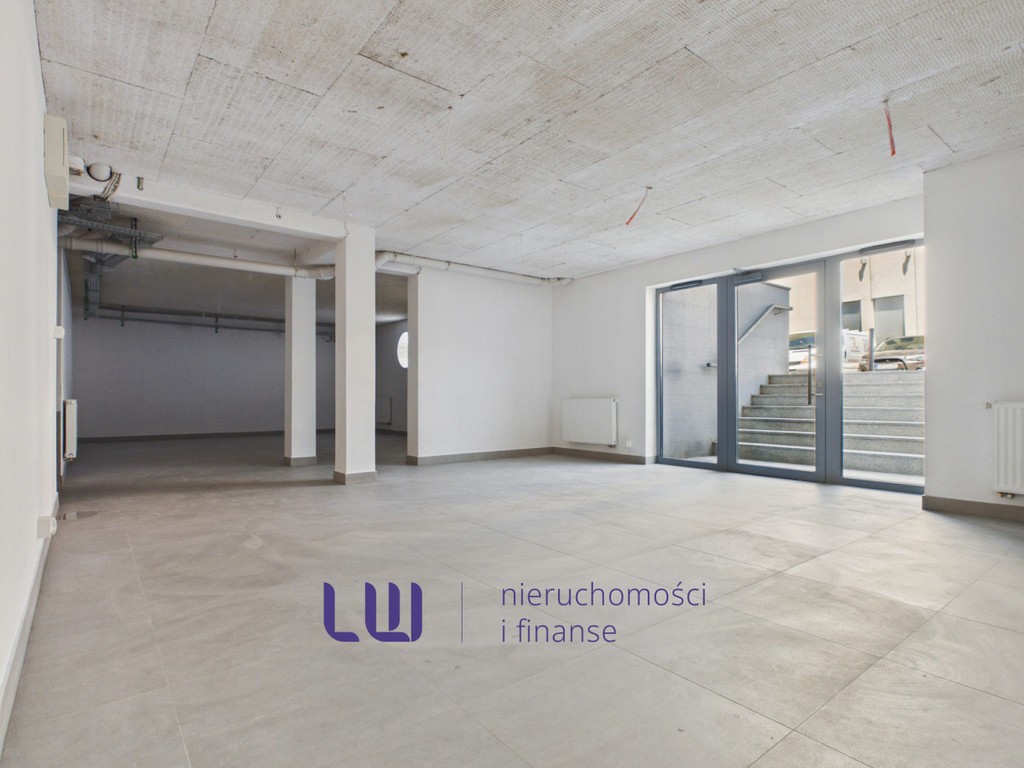 2poziomy,witryna,wejścieodulicy,parking,komórka - Widok 4