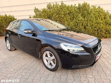 Volvo V40 II-1