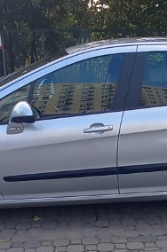 Sprzedam Peugeot 308 1.6 hdi-2