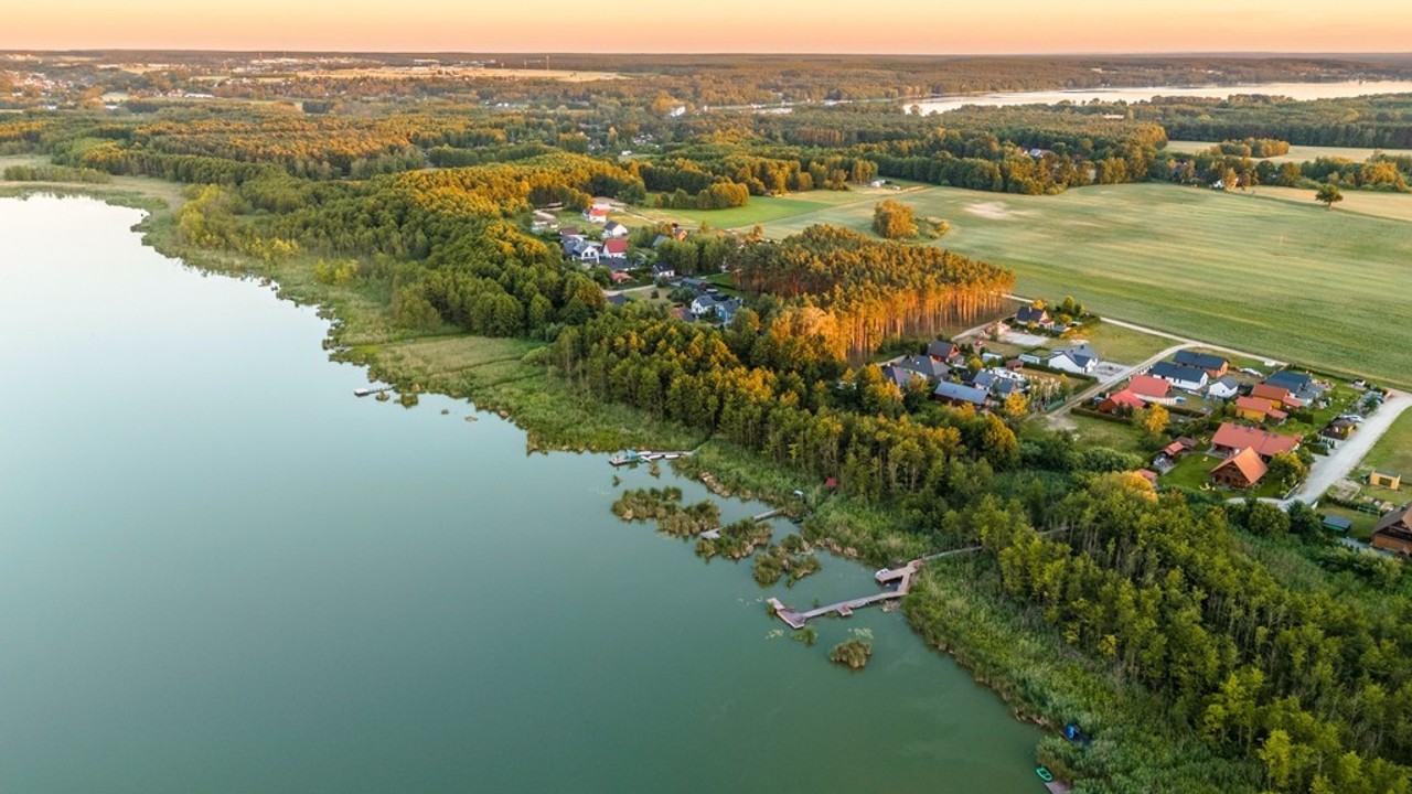 Spokój nad jeziorem, kilka minut od centrum - Widok 2