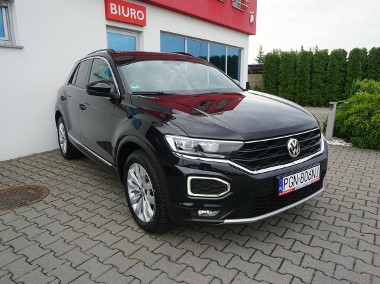 Volkswagen T-Roc-1