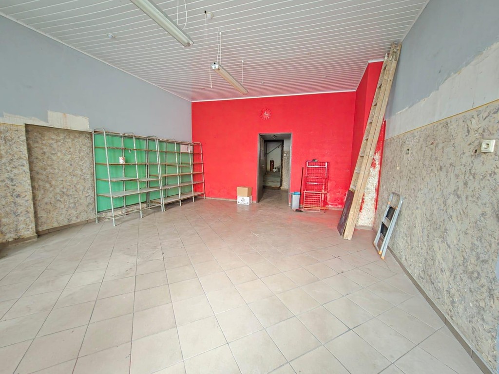 Lokal z witryną, parter - Centrum! – pohled 4