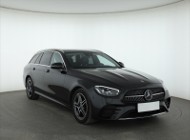 Mercedes-Benz Klasa E , Salon Polska, 1. Właściciel, 194 KM, Automat, VAT 23%,