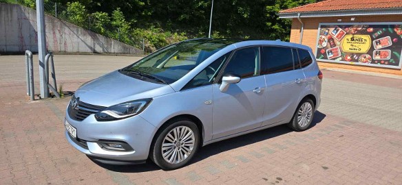 1,6 CDTI - polski salon, bogata wersja