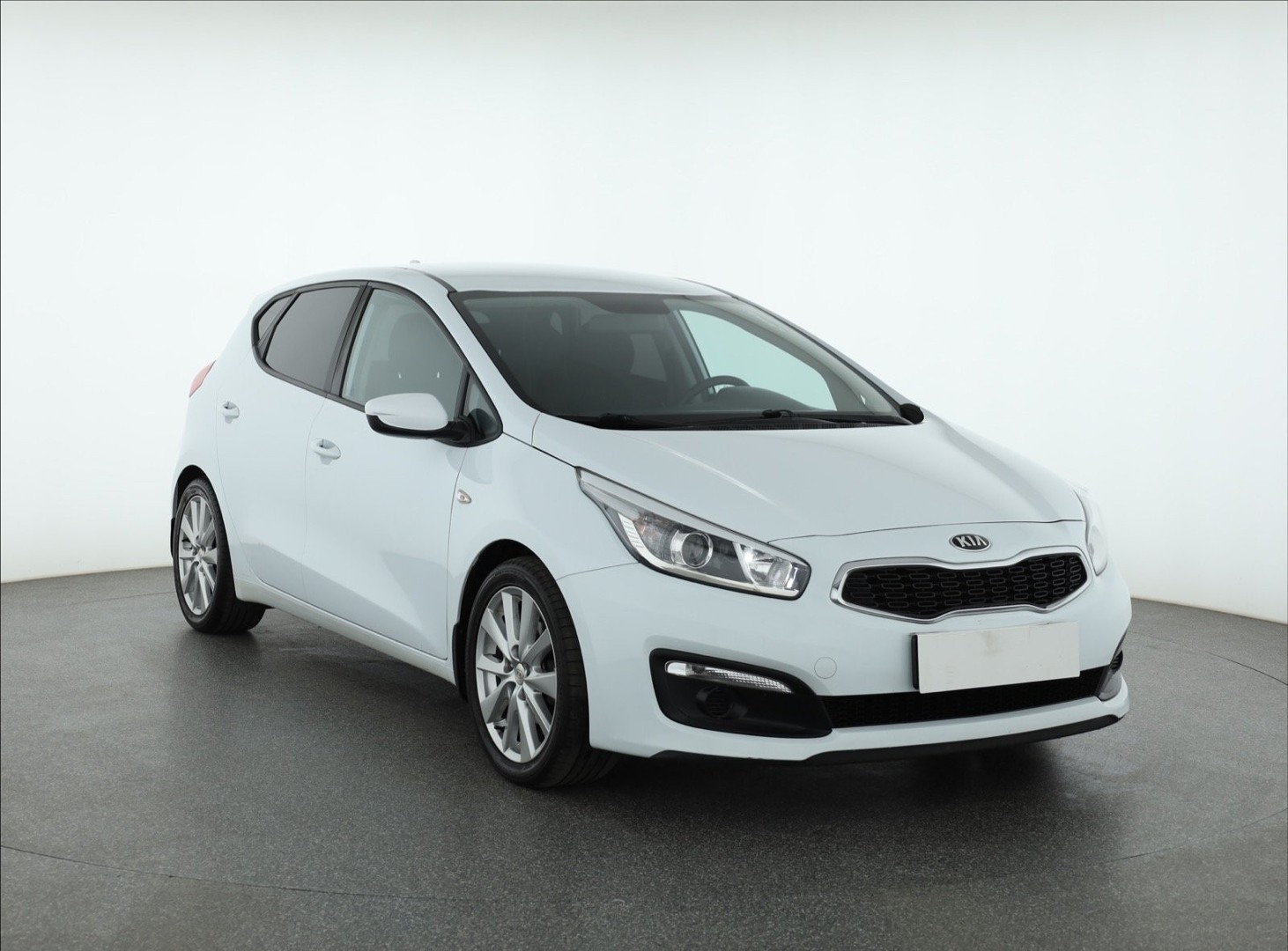 Kia Cee'd II , Salon Polska, Klima, Tempomat