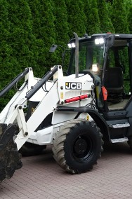 koparko-ładowarka na równych kołach Koparko-ładowarka JCB 2CX 4X4na równych kołach skrętnych tylko 3800mth-2