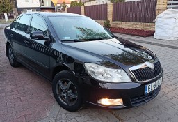 Skoda Octavia II 2009, 1.6MPI , benzyna, czarna