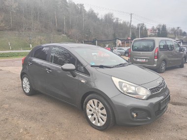 Kia Rio III-1